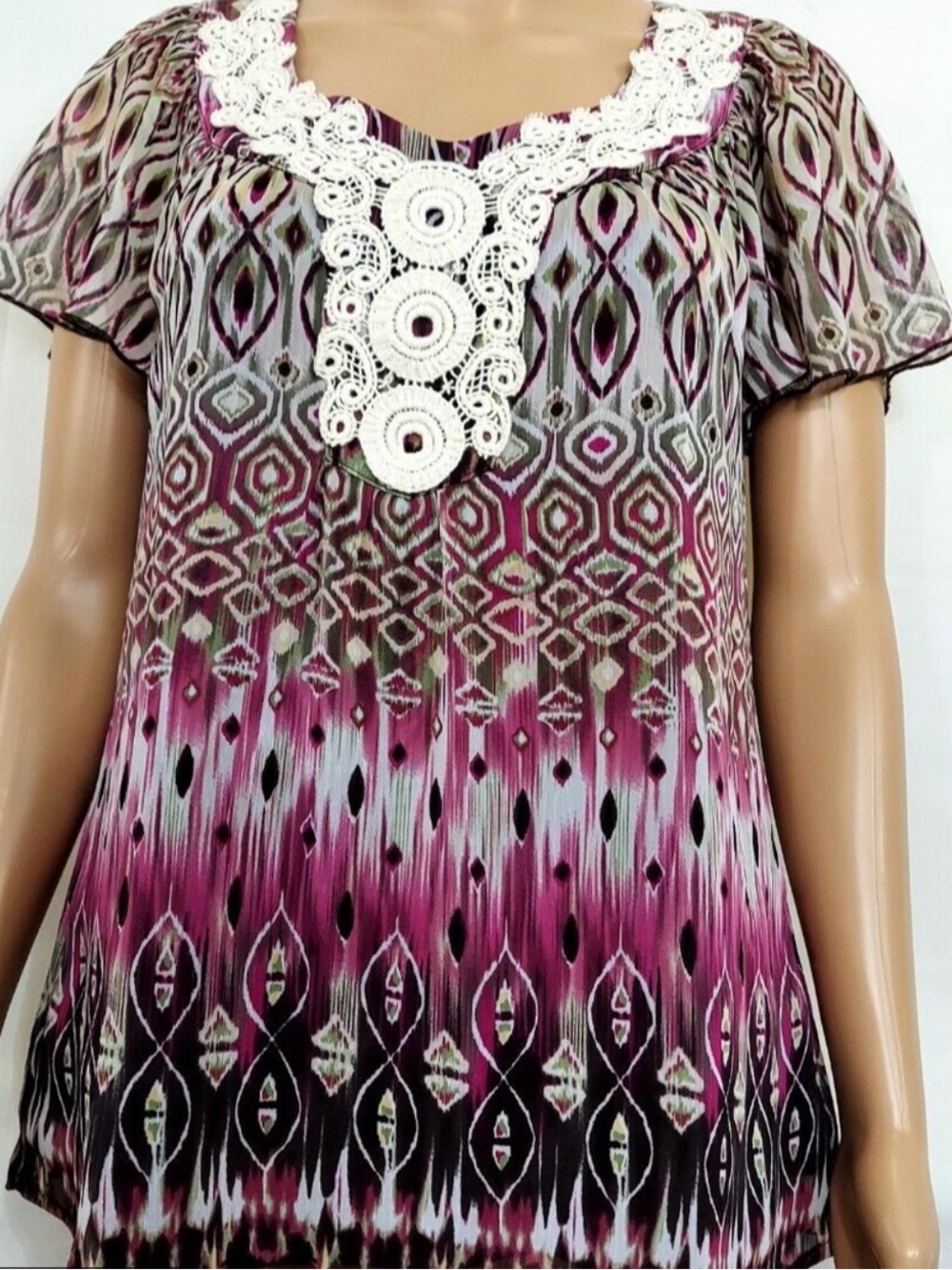 Dressbarn Women's Pink and Cream Crochet-Trim Patterned Blouse